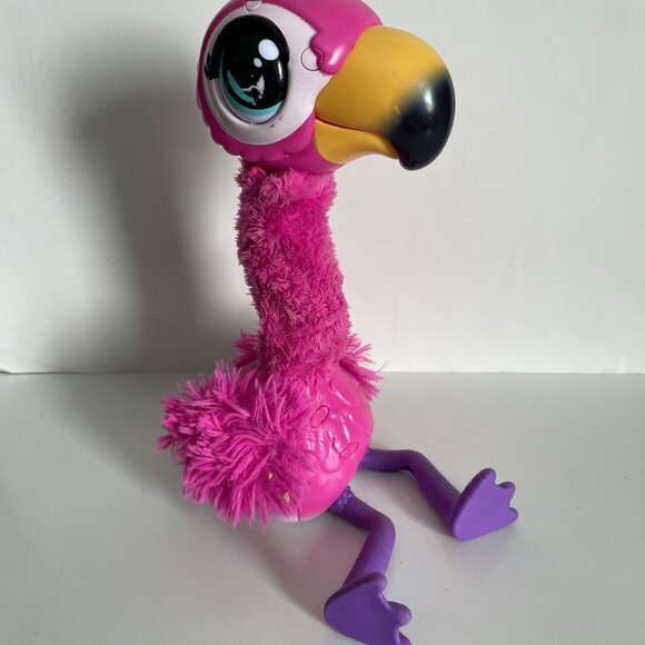 Little Live Pets Gotta Go Flamingo Bird Sings Moves - Repeats back words - Picture 3 of 6